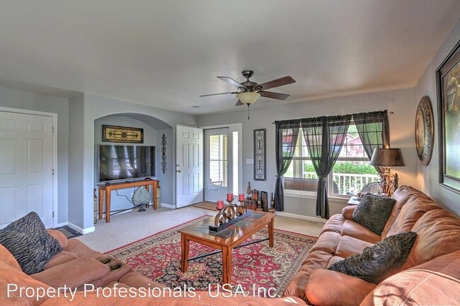 Building Photo - 2 br, 2 bath House - 621 Lariat Loop