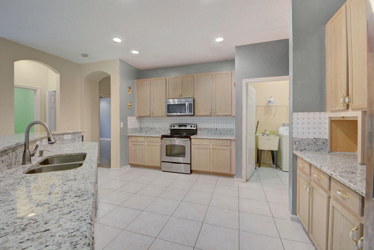 Building Photo - 1282 Pebble Ridge Ln