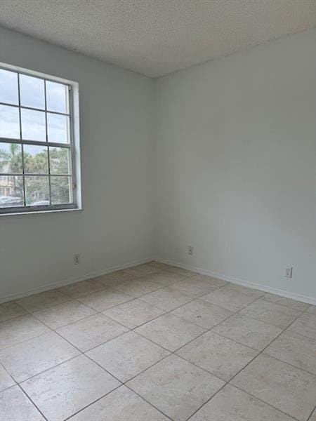 Building Photo - 7813 Sanibel Dr