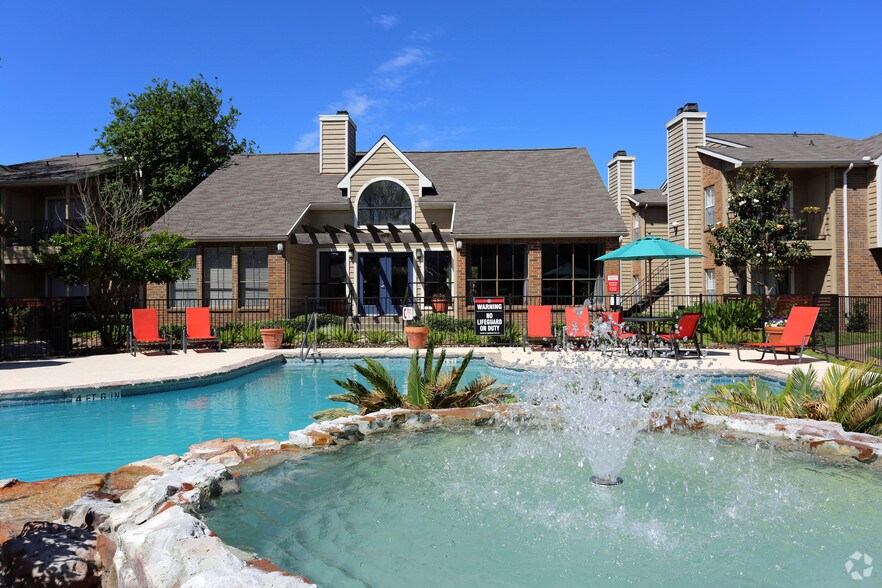 Gallery at Katy 1007 S Mason Rd Katy TX 77450 Apartment Finder