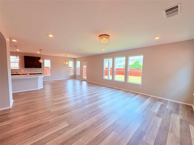 Building Photo - 301 Espresso Dr