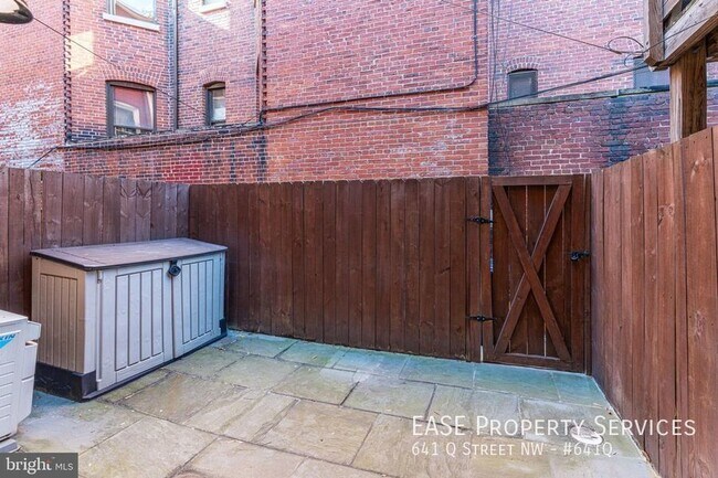 Building Photo - 641 Q St NW