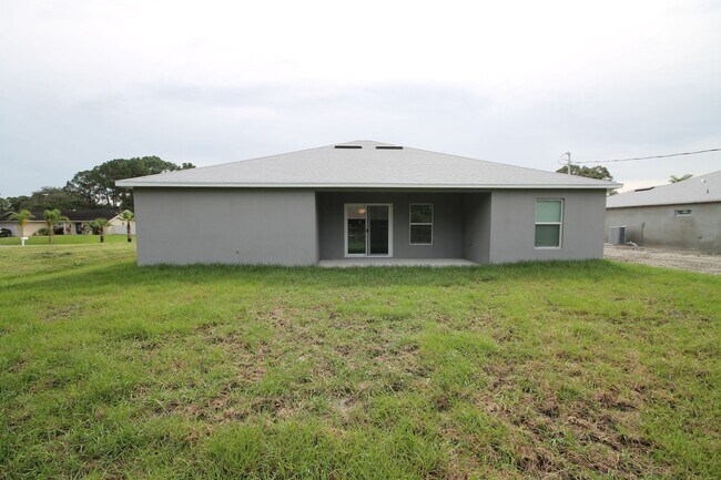 Building Photo - Beautiful 4bd/2ba Home in Palm Bay!!