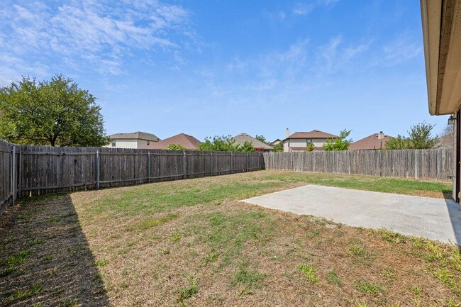 Building Photo - 1001 Bethel Way