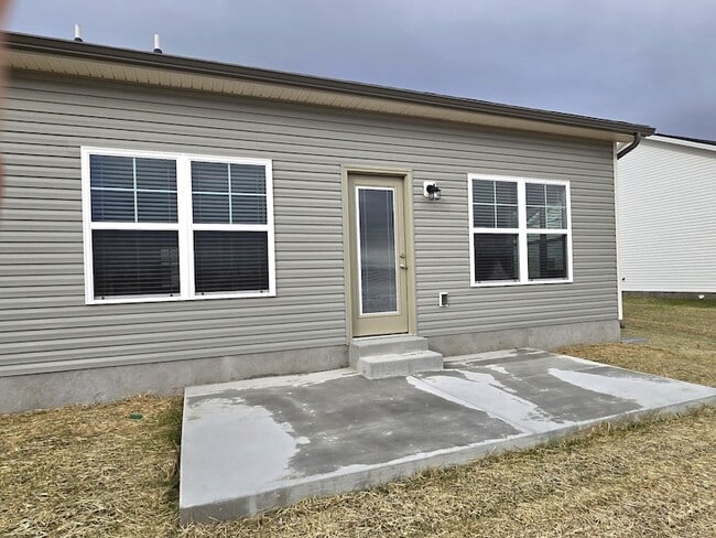 Building Photo - 229 Republic St