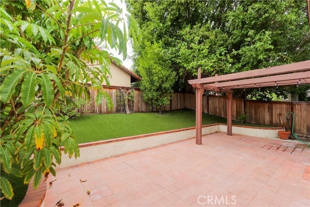 Building Photo - 25075 Sanoria St