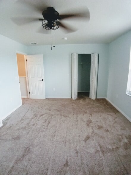 Building Photo - 510 Sweetwater Dr