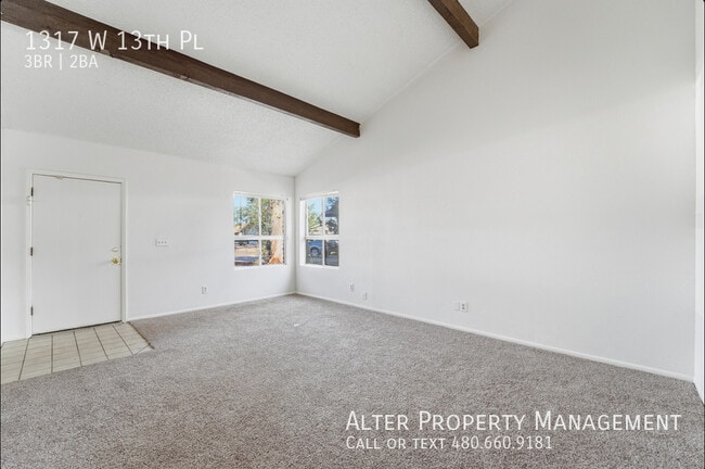 Building Photo - 1317 W 13th Pl