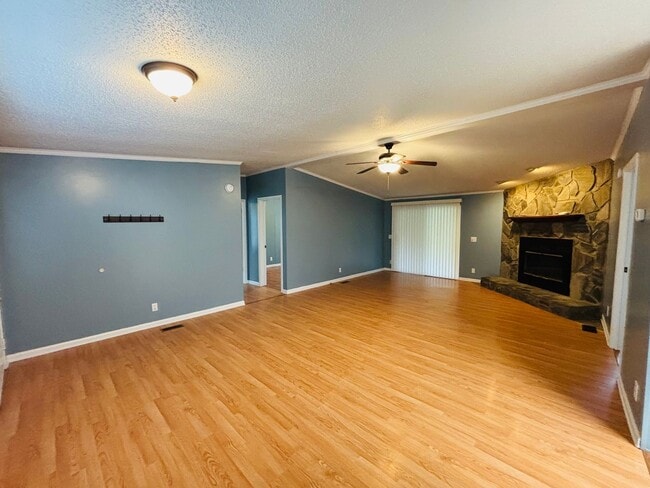 Building Photo - 4780 Prices Fork Rd