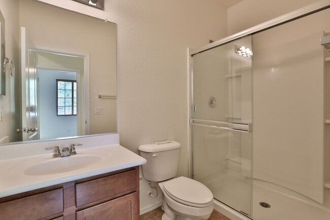 Building Photo - Heart of Queen Creek 5 bed/3 bath Home w/ ...