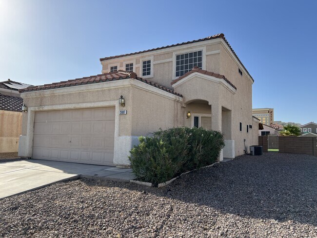 Primary Photo - 2697 Hillgrass Rd