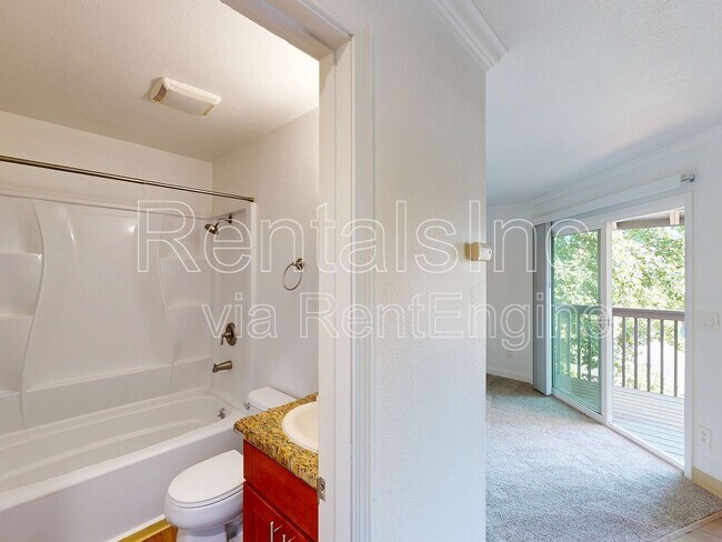 Building Photo - 16914 CA-12