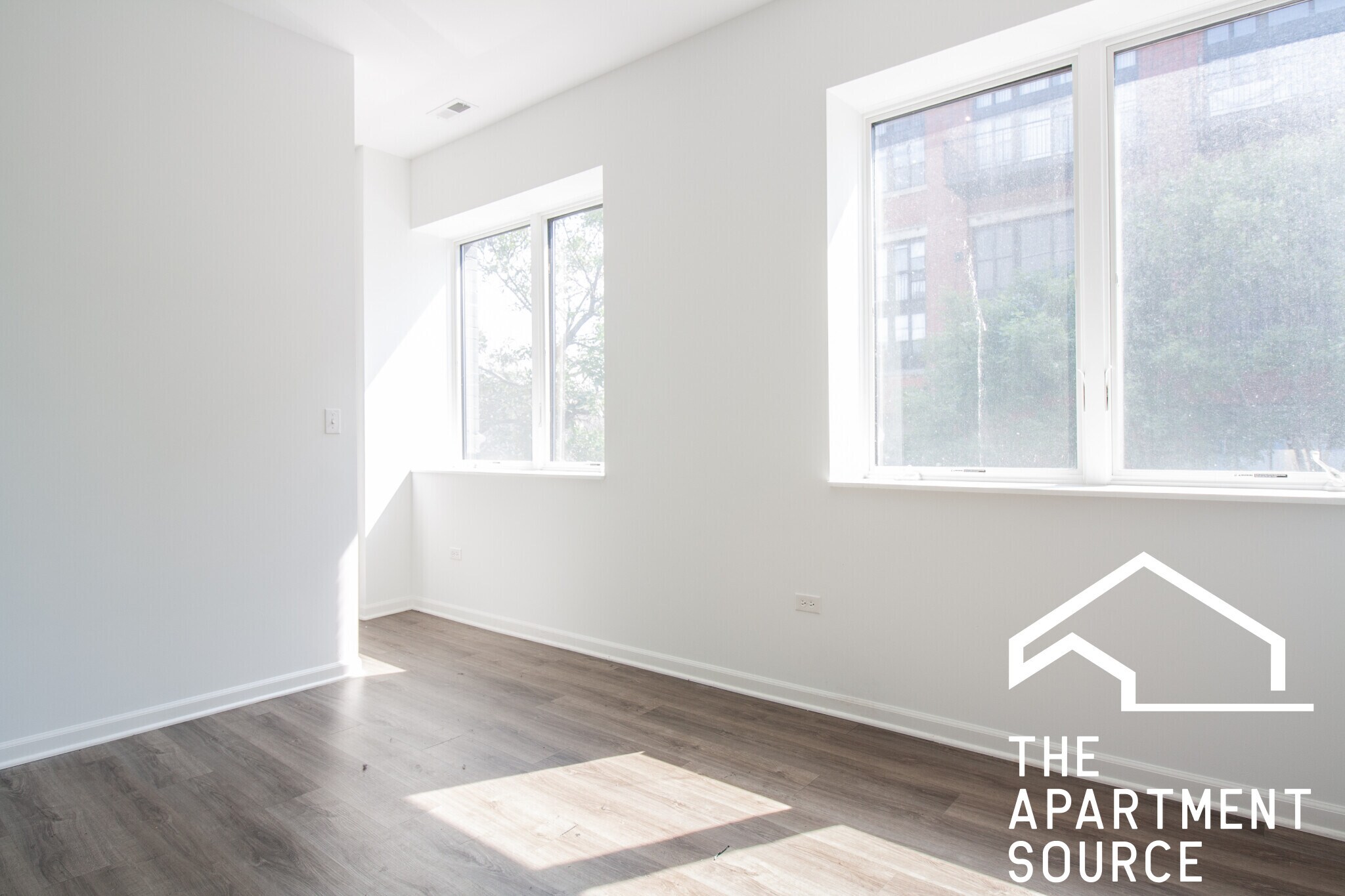 Building Photo - 2550 S Wabash Ave