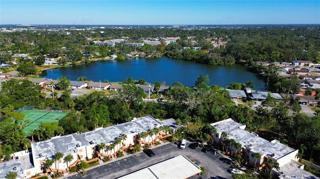 Building Photo - 133 Wild Palm Dr