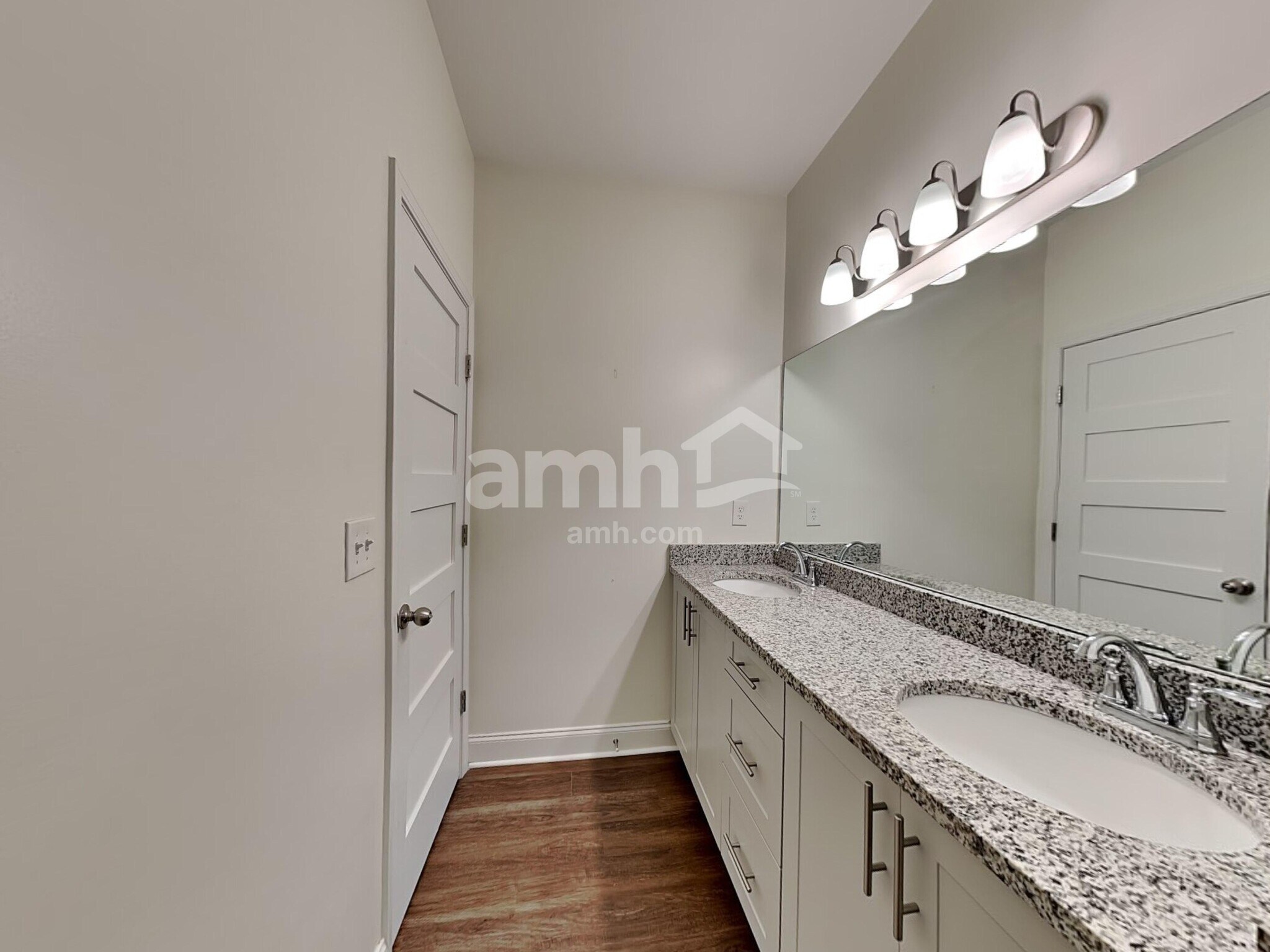 Building Photo - 5314 Tupelo St