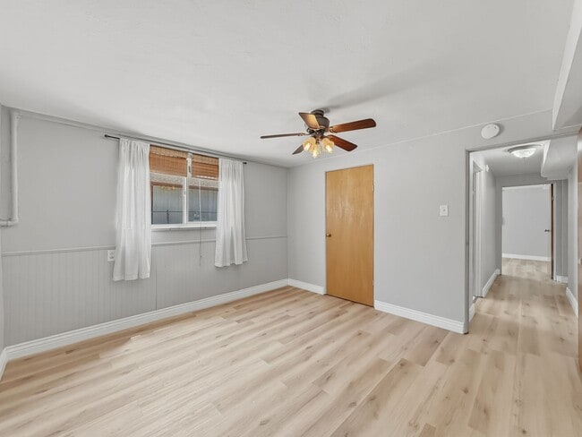 Building Photo - 2936 W 42nd Ave