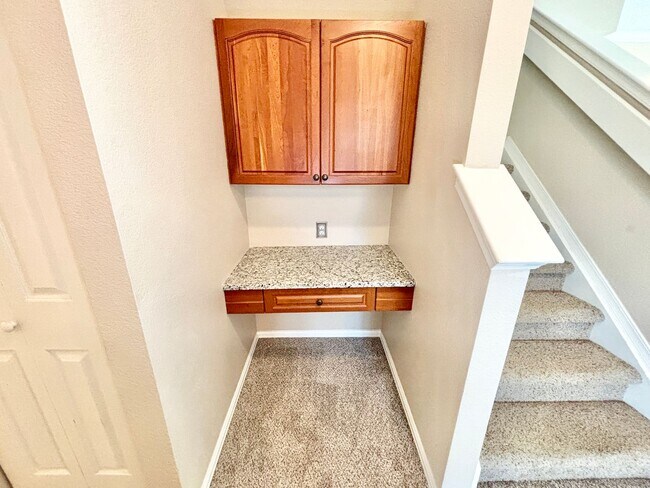 Building Photo - 6458 Silver Mesa Dr