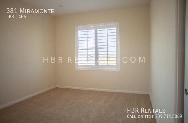 Building Photo - 381 Miramonte-