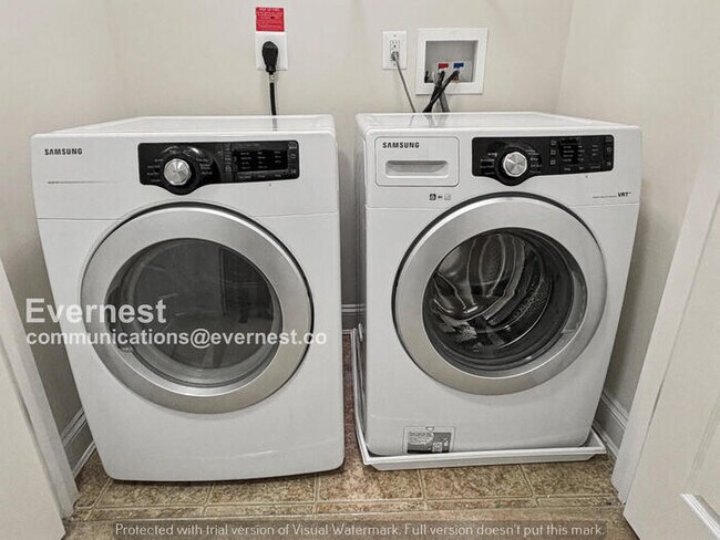 Building Photo - 9727 June Flowers Way