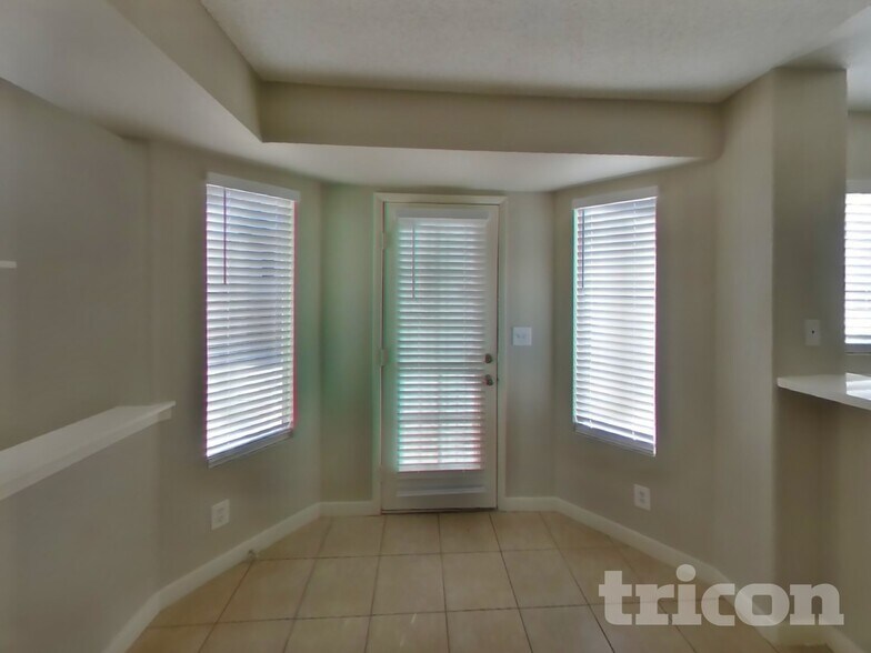 Building Photo - 1812 Wild Jan Dr