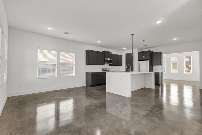 Building Photo - 3009 Alpha Wolf Ct