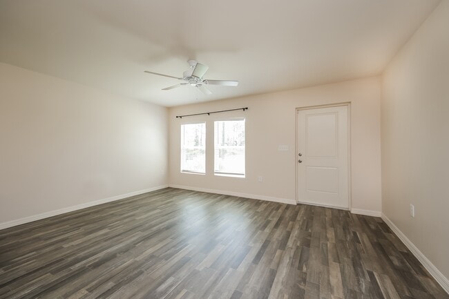 Building Photo - 12280 Hindle Ave