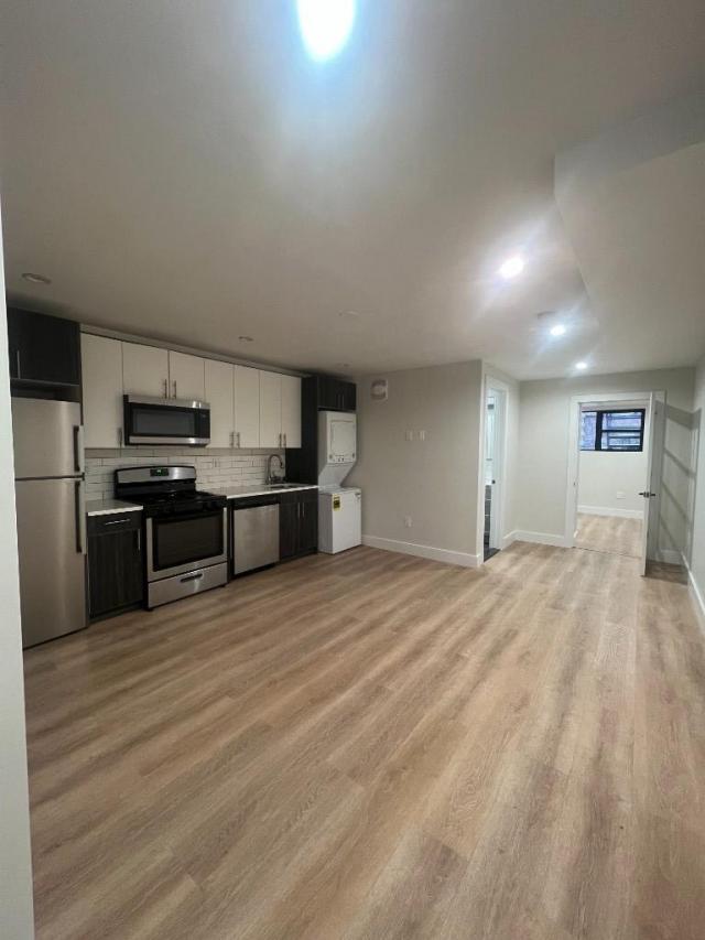 Building Photo - 2 bedroom in BROOKLYN NY 11233