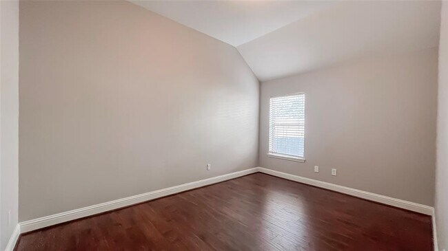 Building Photo - 26622 Clear Mill Ln
