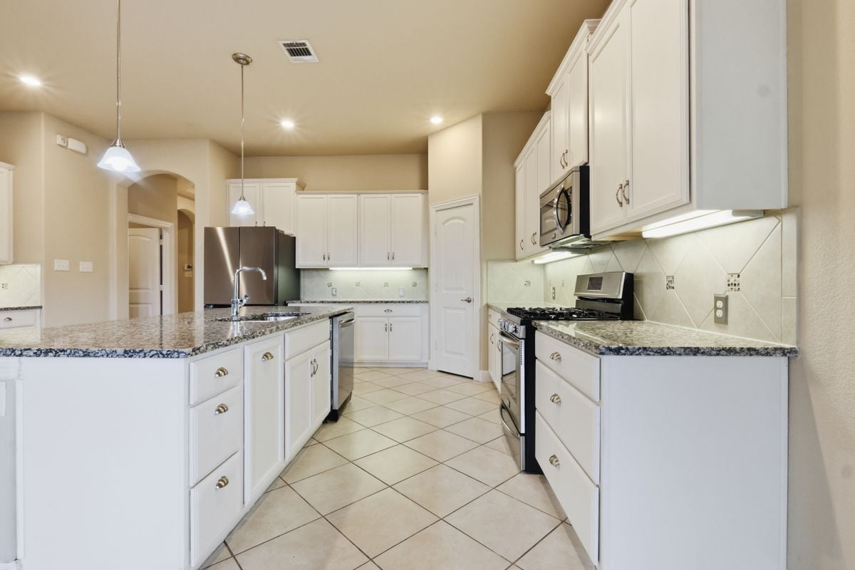 Building Photo - 3709 Tunstall Dr