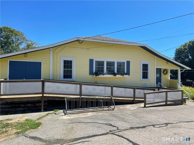 Building Photo - 17 Wolcott Ave