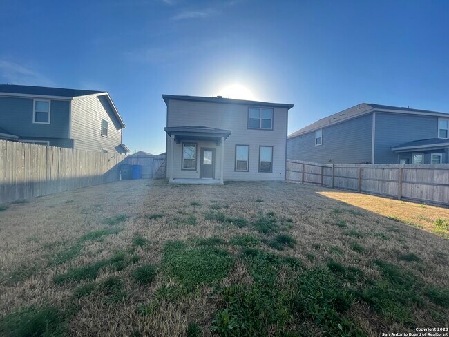 Building Photo - 2552 Smokey Cv