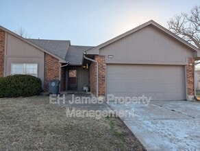 Building Photo - 7323 S Canton Ave