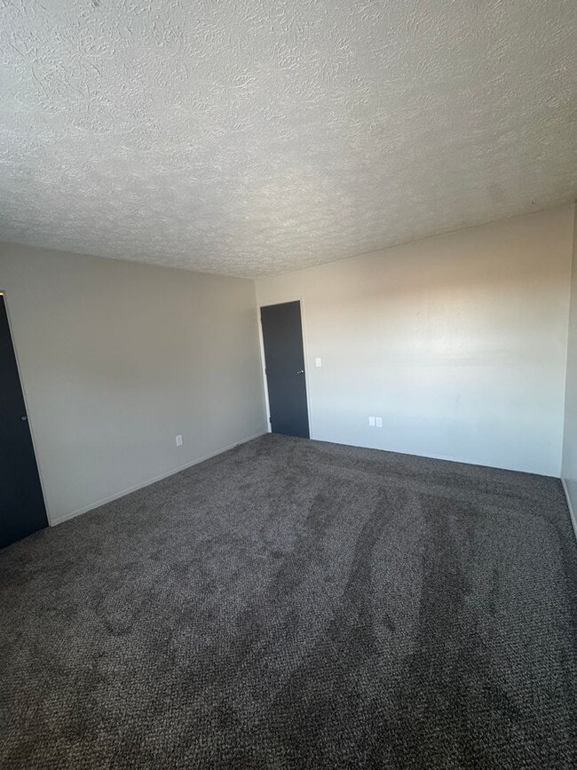 Building Photo - 6972-6996 Joseph Street