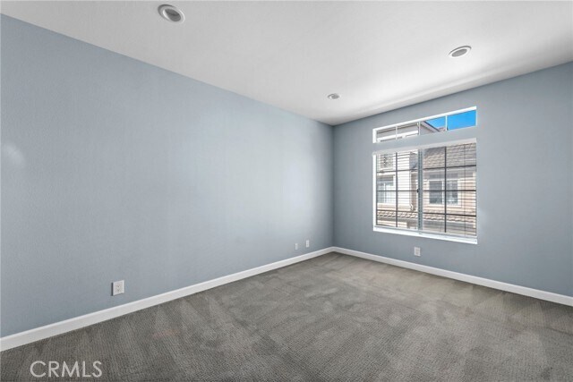 Building Photo - 137 Shorebreaker Dr