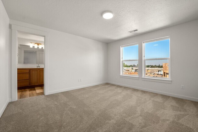Building Photo - 21505 Oconnor Way