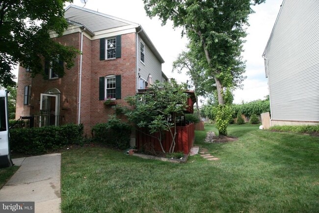 Building Photo - 632 Ivy League Ln