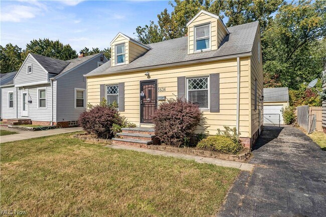 Building Photo - 5634 Waterbury Ave