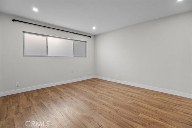 Building Photo - 6752 Hillpark Dr