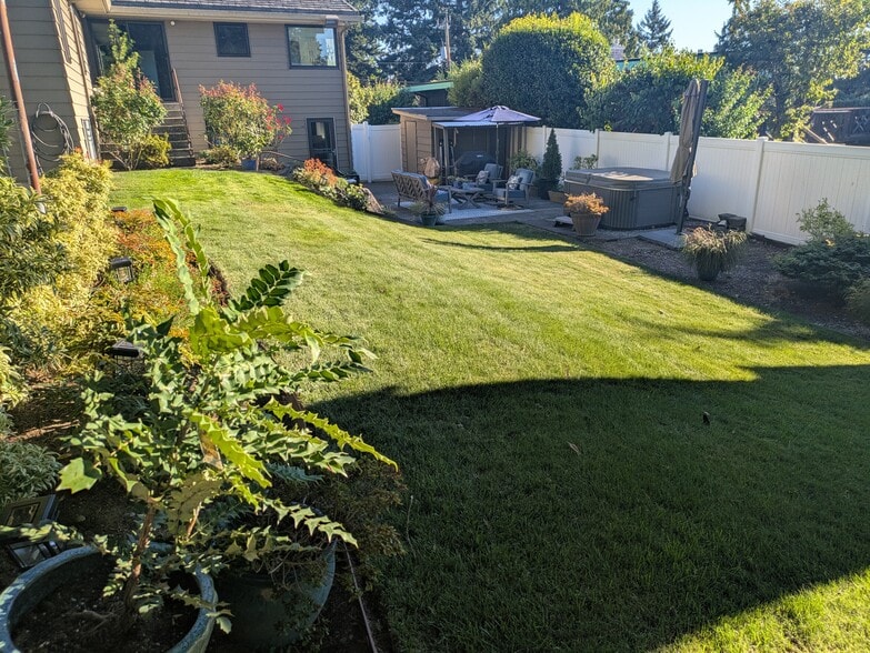 Backyard - 1412 SW 130th St