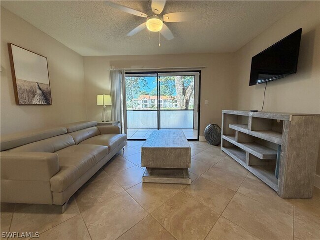 Building Photo - 2094 Arbour Walk Cir