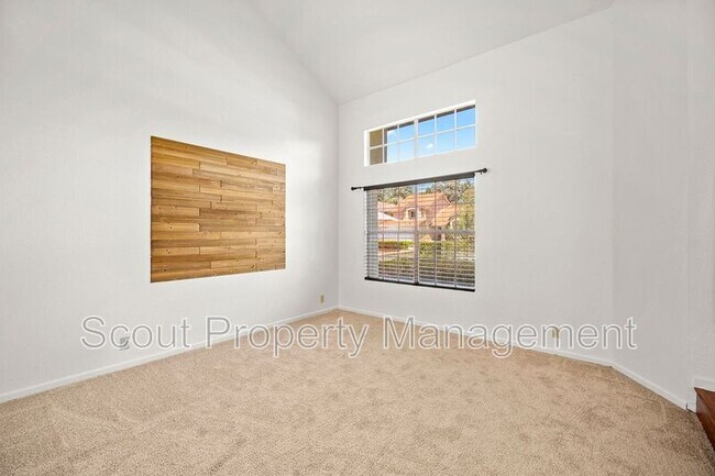 Building Photo - 24535 Leafwood Dr