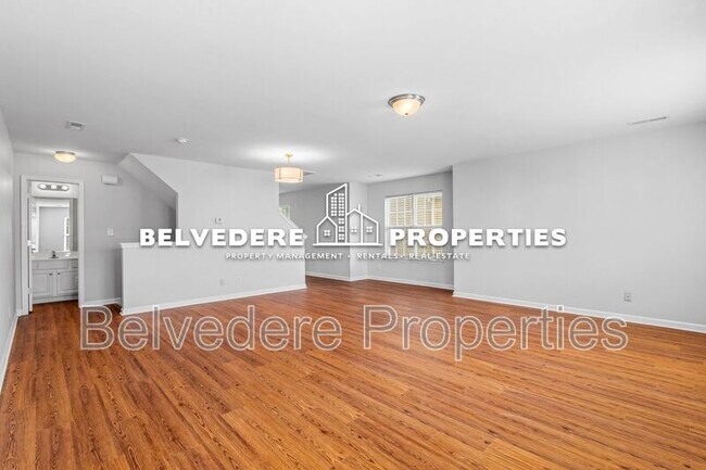 Building Photo - 14 Dunlevy Way