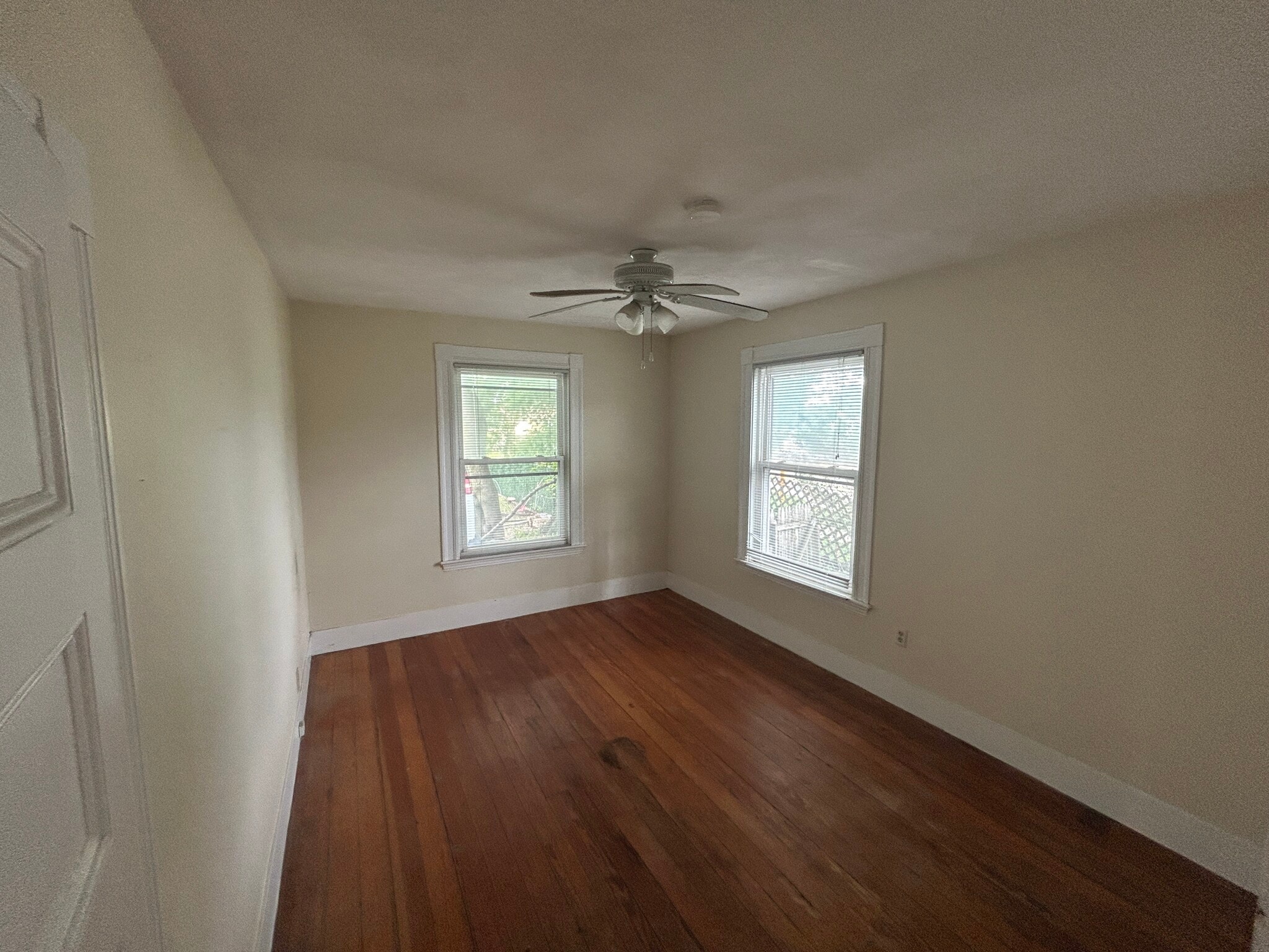 Unit 1 - 27 Albion St