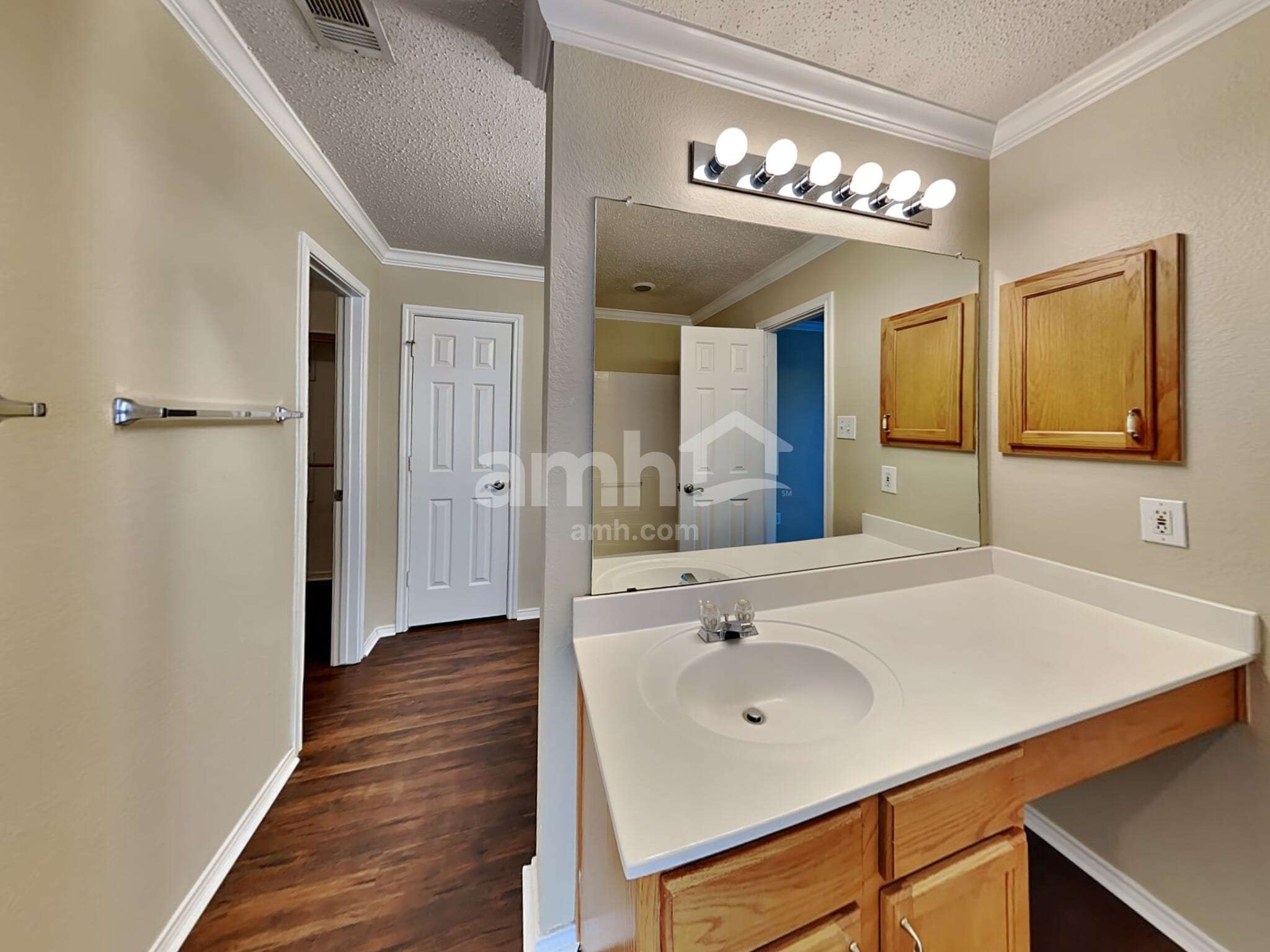 Building Photo - 8605 Arcadia Park Dr