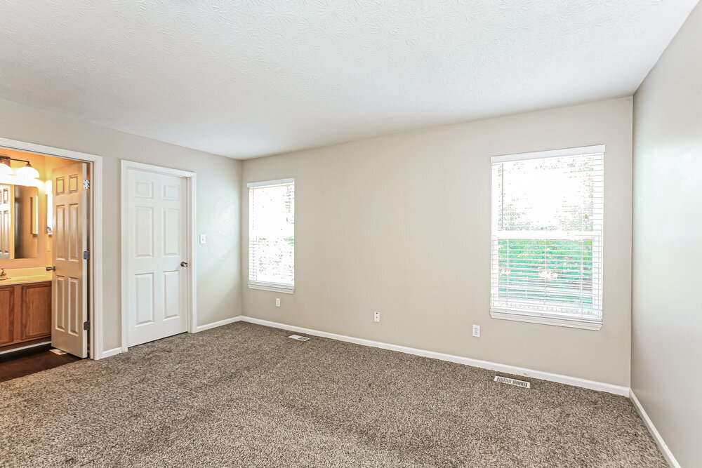 Building Photo - 16864 Maraschino Dr
