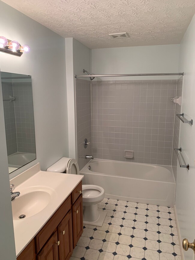 Building Photo - 5658 Baywatch Way