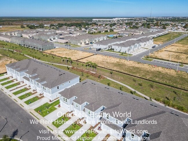 Building Photo - 2971 Maloof Dr