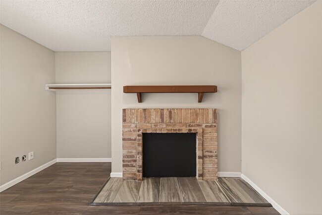 Building Photo - 3152 Windchase Blvd