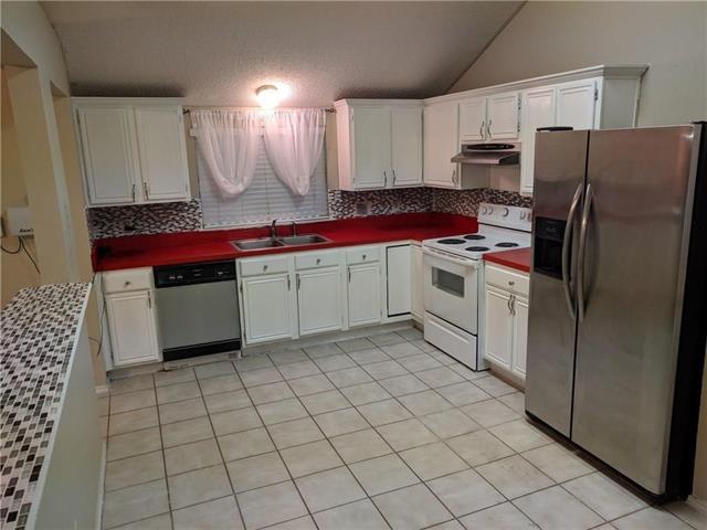 Building Photo - 1358 Meadow Creek Dr