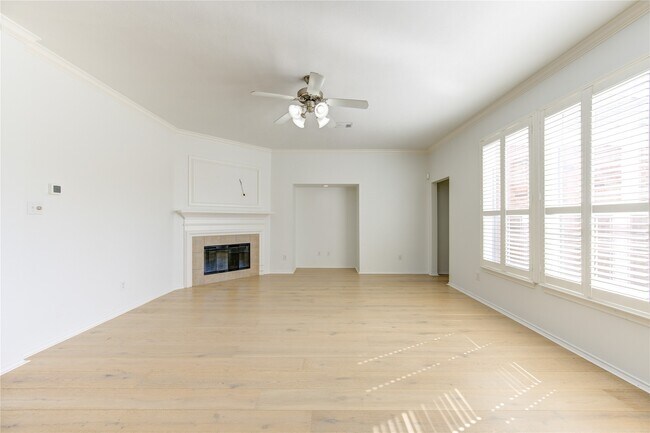 Building Photo - 4426 Desert Cliff Ct